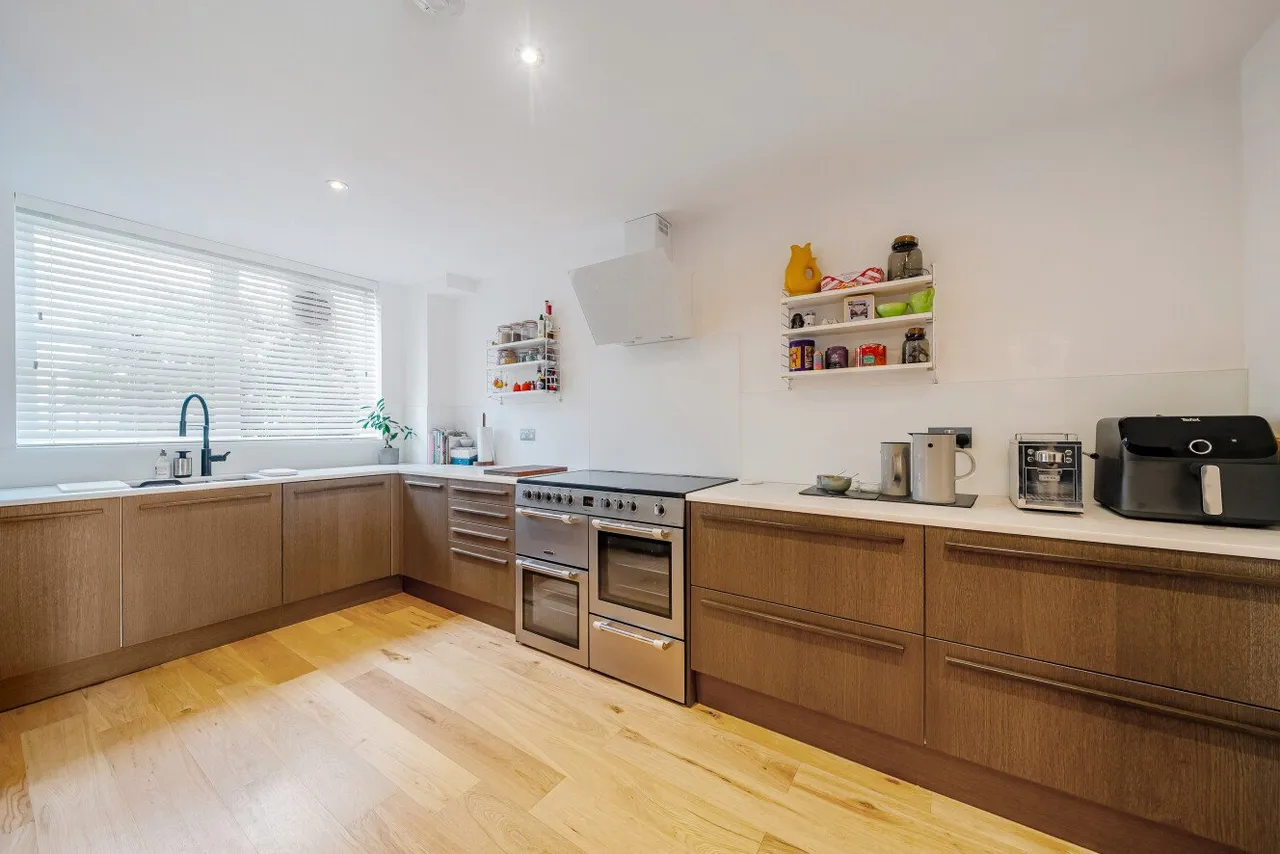 Tintern Close, Putney, London, SW15, photo 2