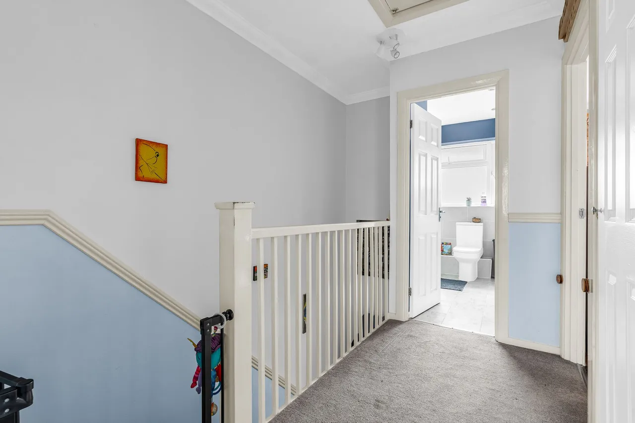 Homefield Road, Ware, SG12 7NG, photo 12