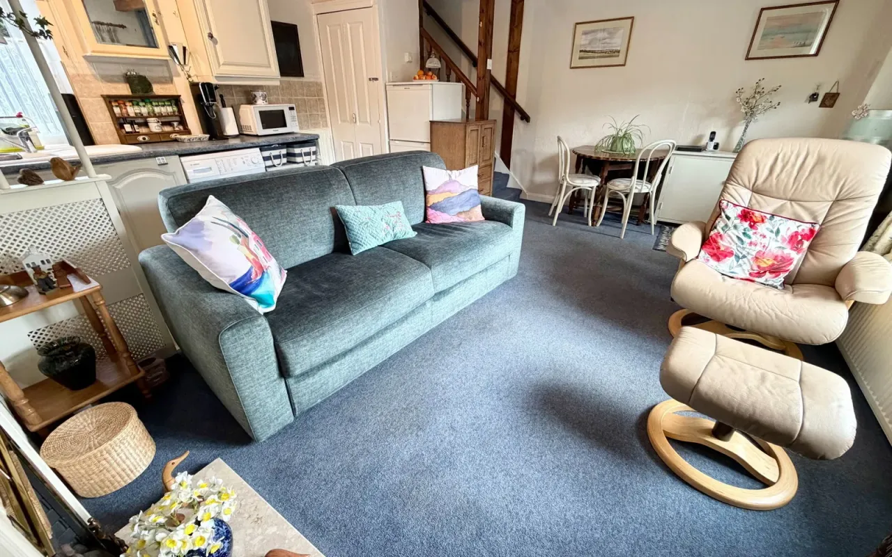 Bilham Road, Clayton West, photo 10