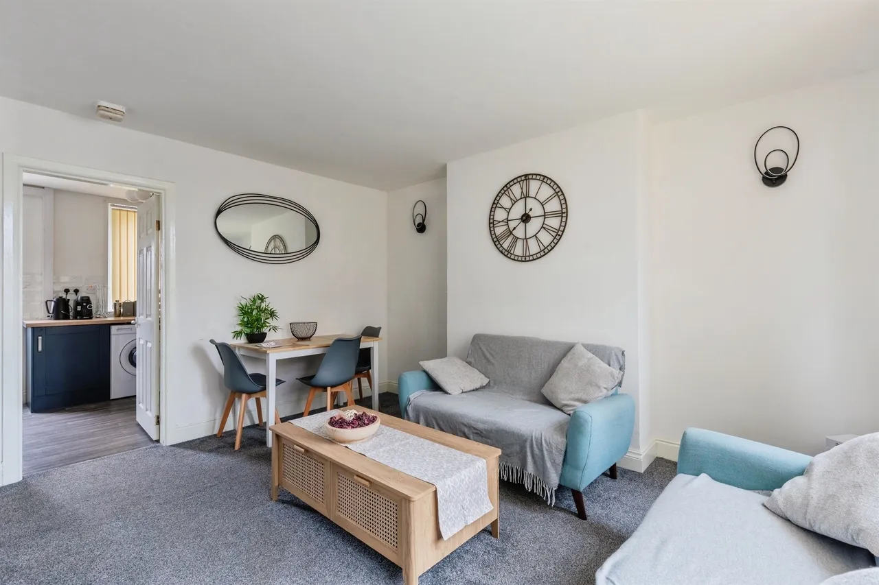 Lawrence Saunders Road, Coventry, CV6, photo 2