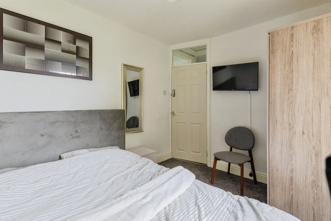 Lawrence Saunders Road, Coventry, CV6, photo 10