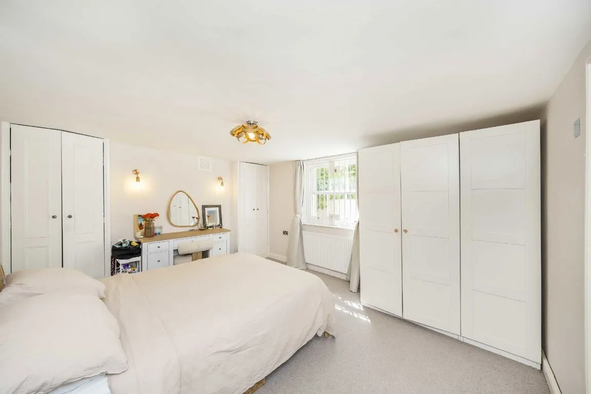 Stockwell Park Road, SW9, photo 5