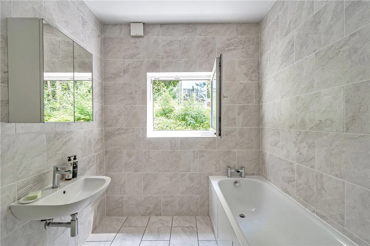 Winsley Hill, Limpley Stoke, BA2, photo 9