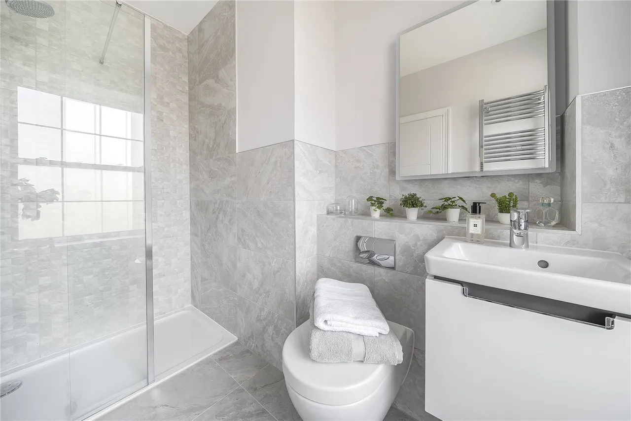 Newfoundland Road, Deepcut, Camberley, Surrey, GU16 6SR, photo 10