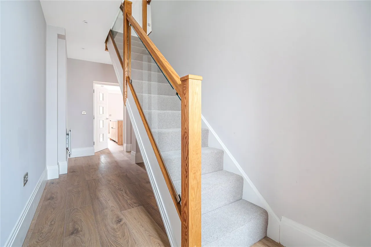Newfoundland Road, Deepcut, Camberley, Surrey, GU16 6SR, photo 6