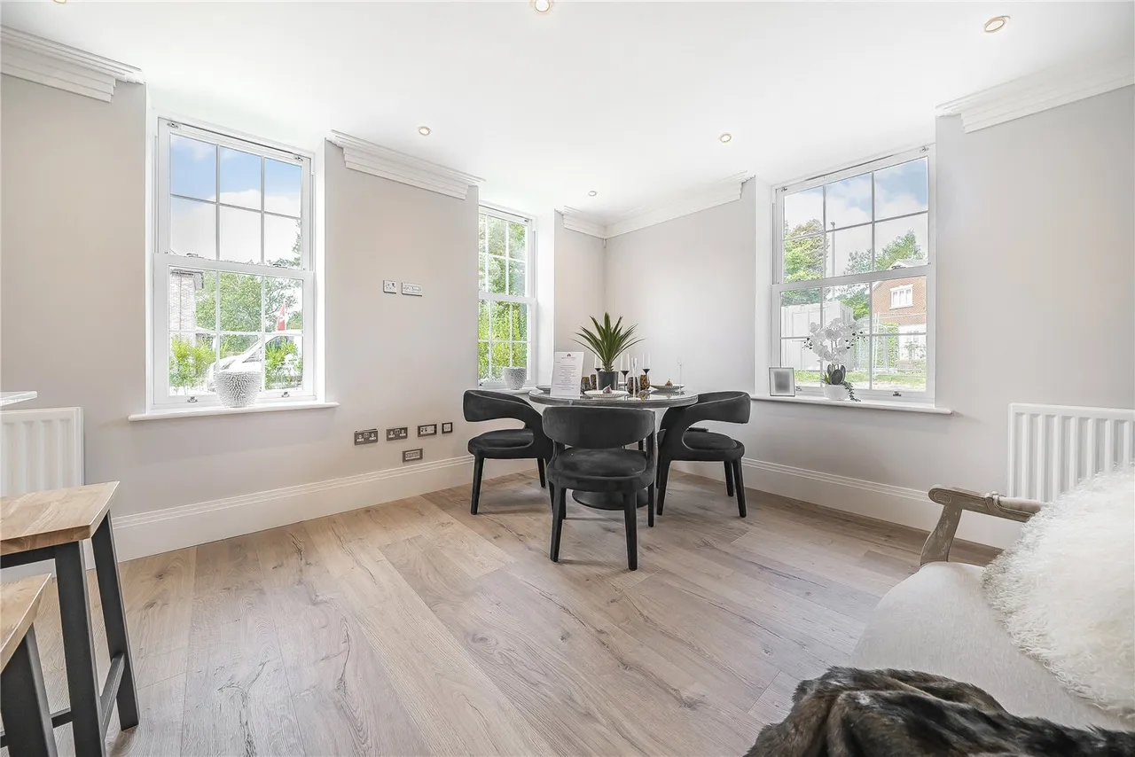 Newfoundland Road, Deepcut, Camberley, Surrey, GU16 6SR, photo 4