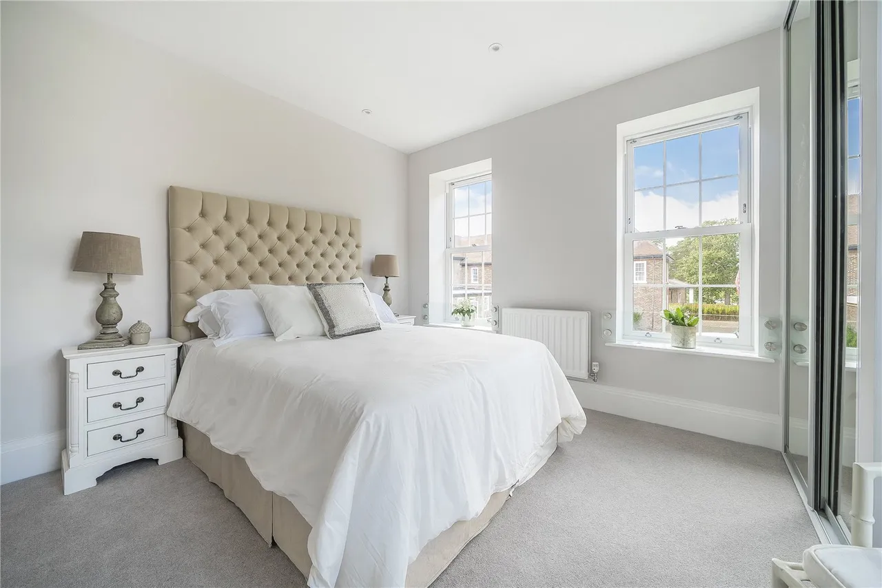 Newfoundland Road, Deepcut, Camberley, Surrey, GU16 6SR, photo 11