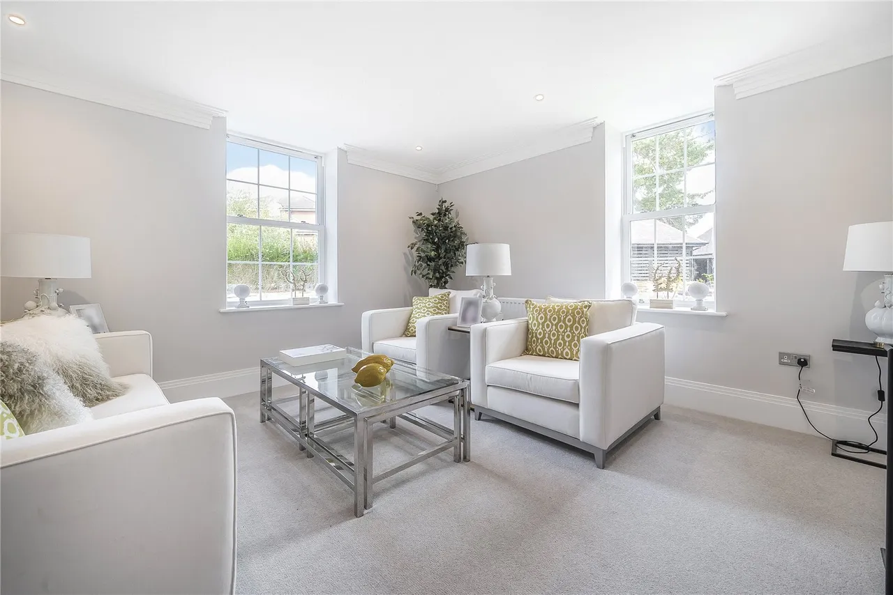 Newfoundland Road, Deepcut, Camberley, Surrey, GU16 6SR, photo 5