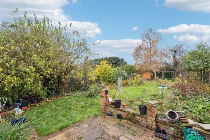 Chalklands, Bourne End SL8 5TH, photo 11