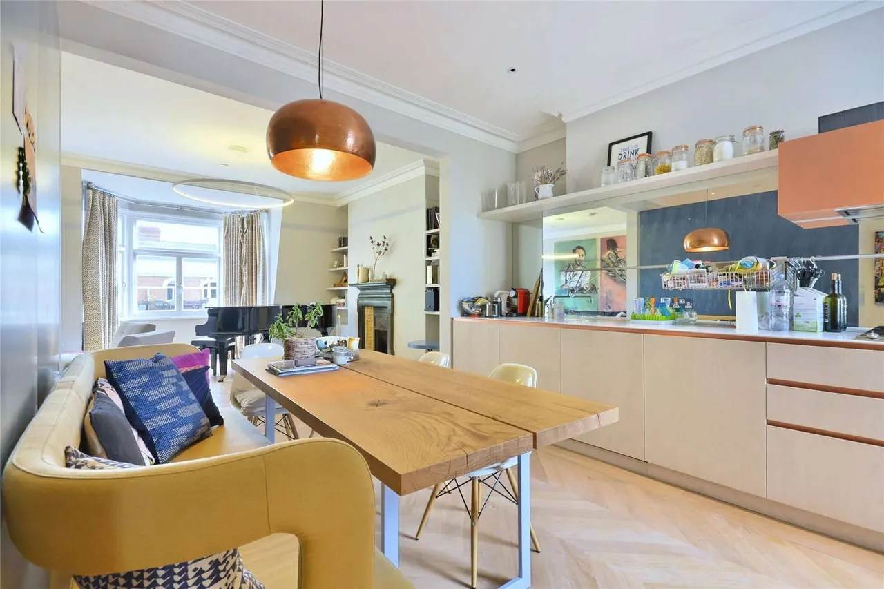 Elgin Mansions, Elgin Avenue, London, W9 1JG, photo 5