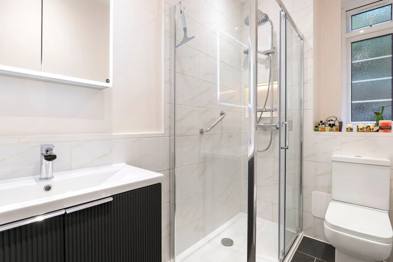 Pembroke Road, London, W8, photo 4