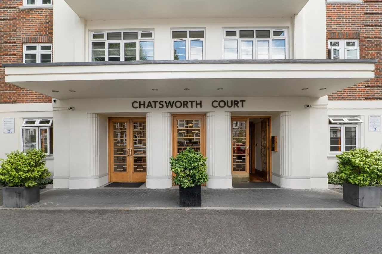 Pembroke Road, London, W8, photo 9