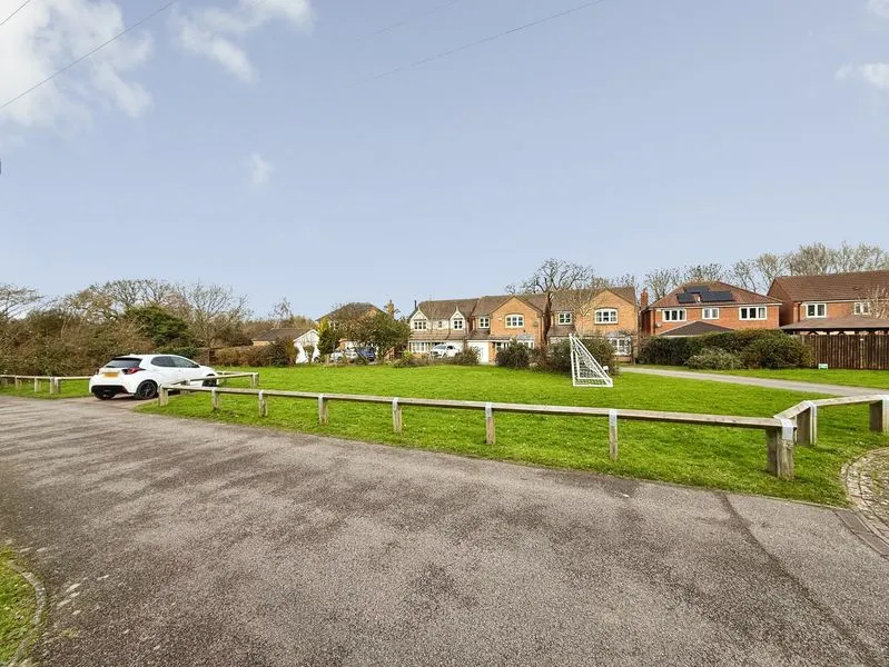 Ganton Way, Grantham, photo 13