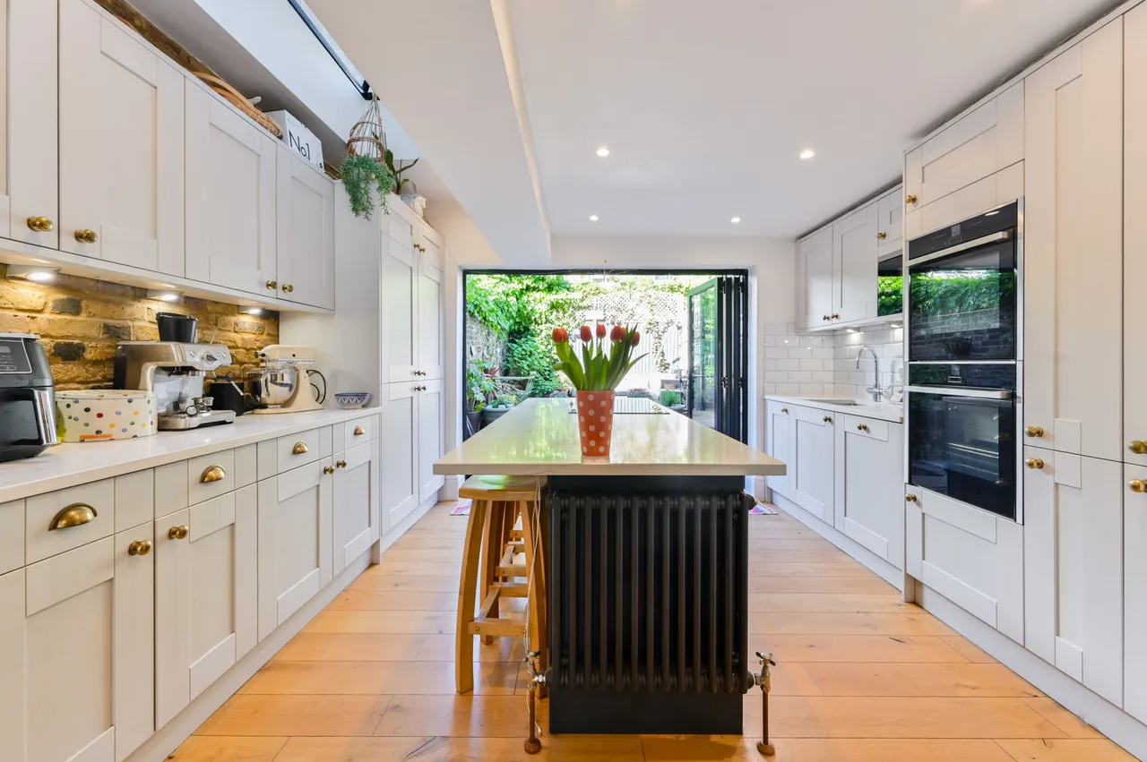 52 Battersea High Street, London, photo 6