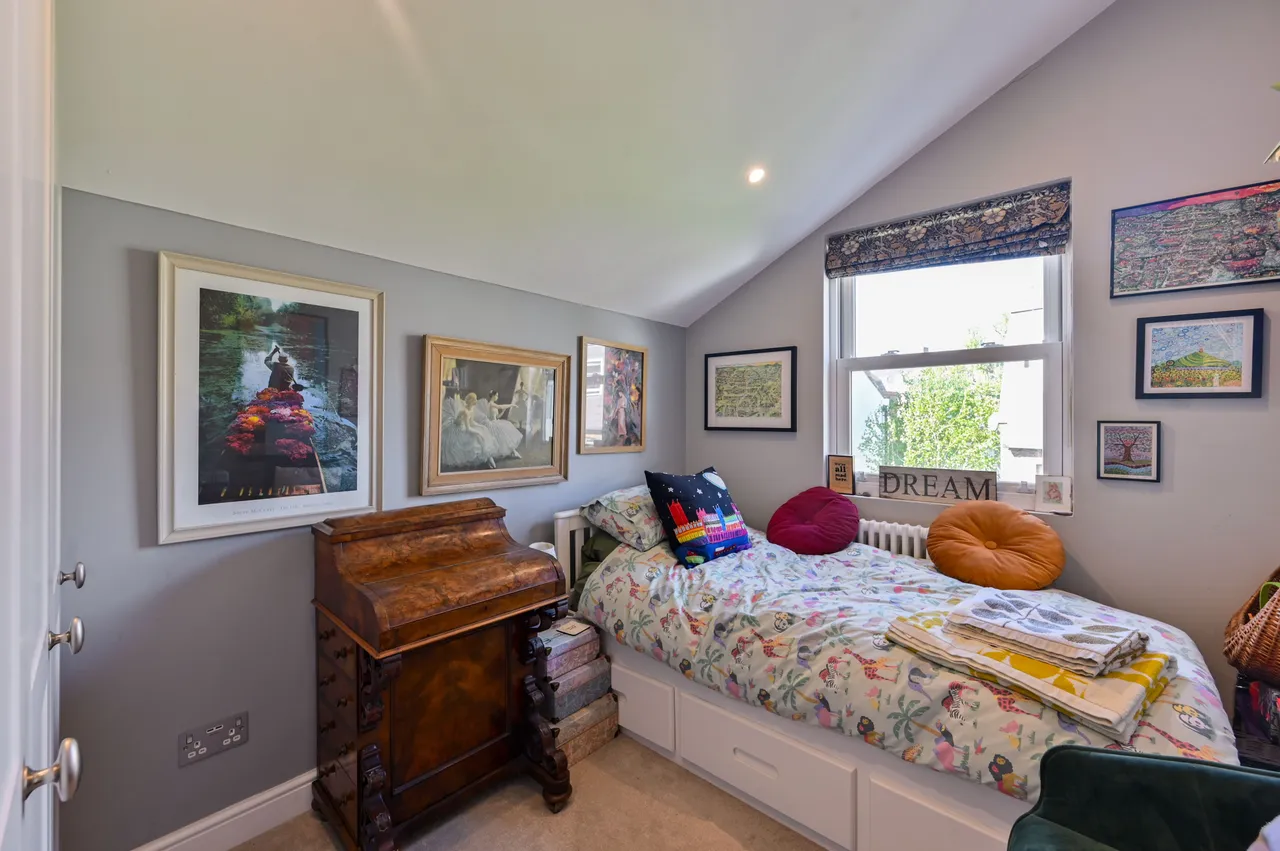 52 Battersea High Street, London, photo 12