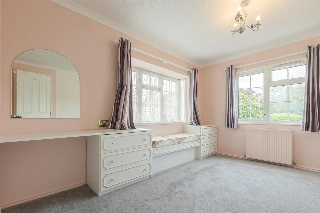 Lillybrook Estate, Lyneham, photo 8