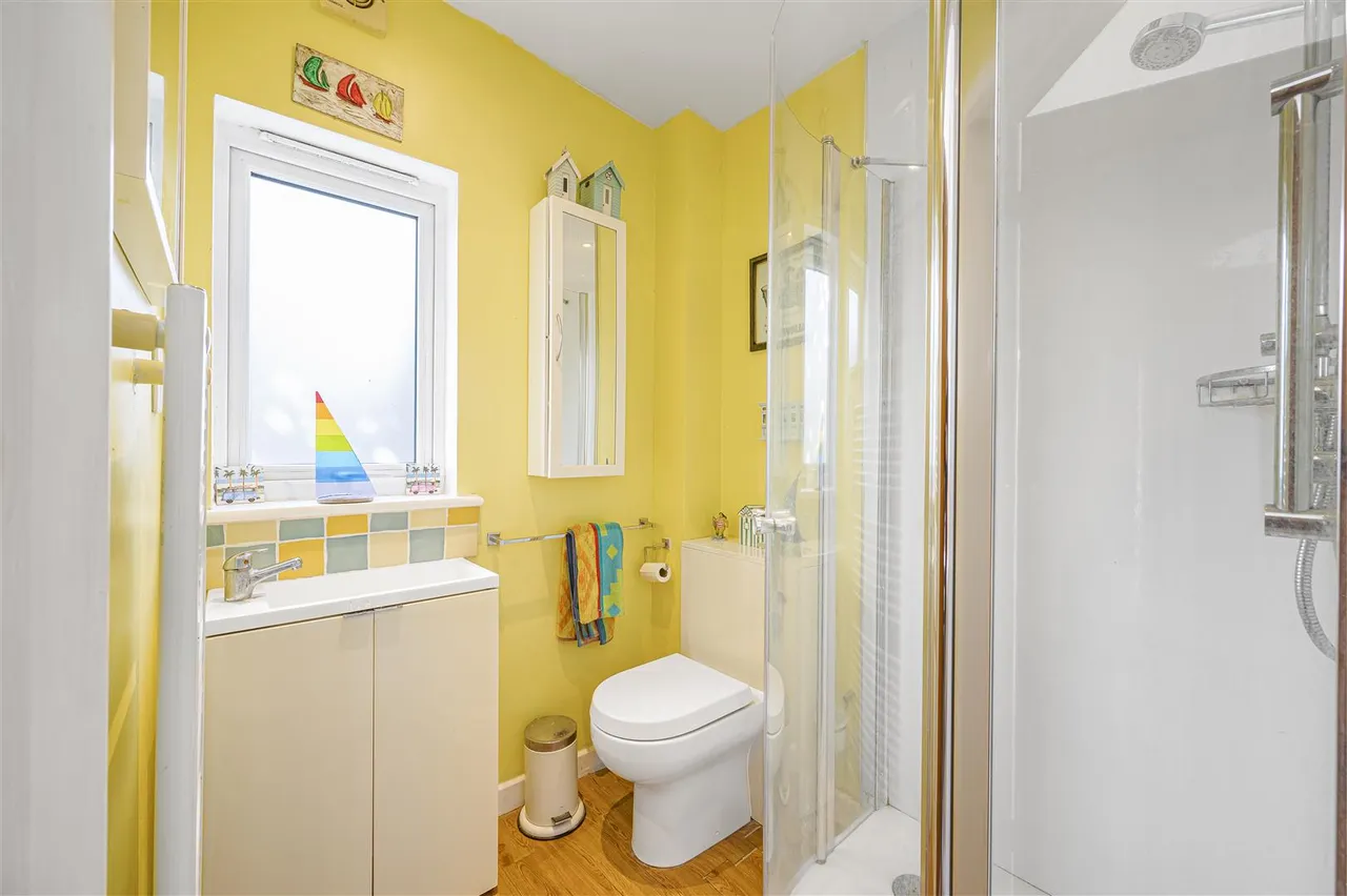 Barons Close, Seaford, photo 28