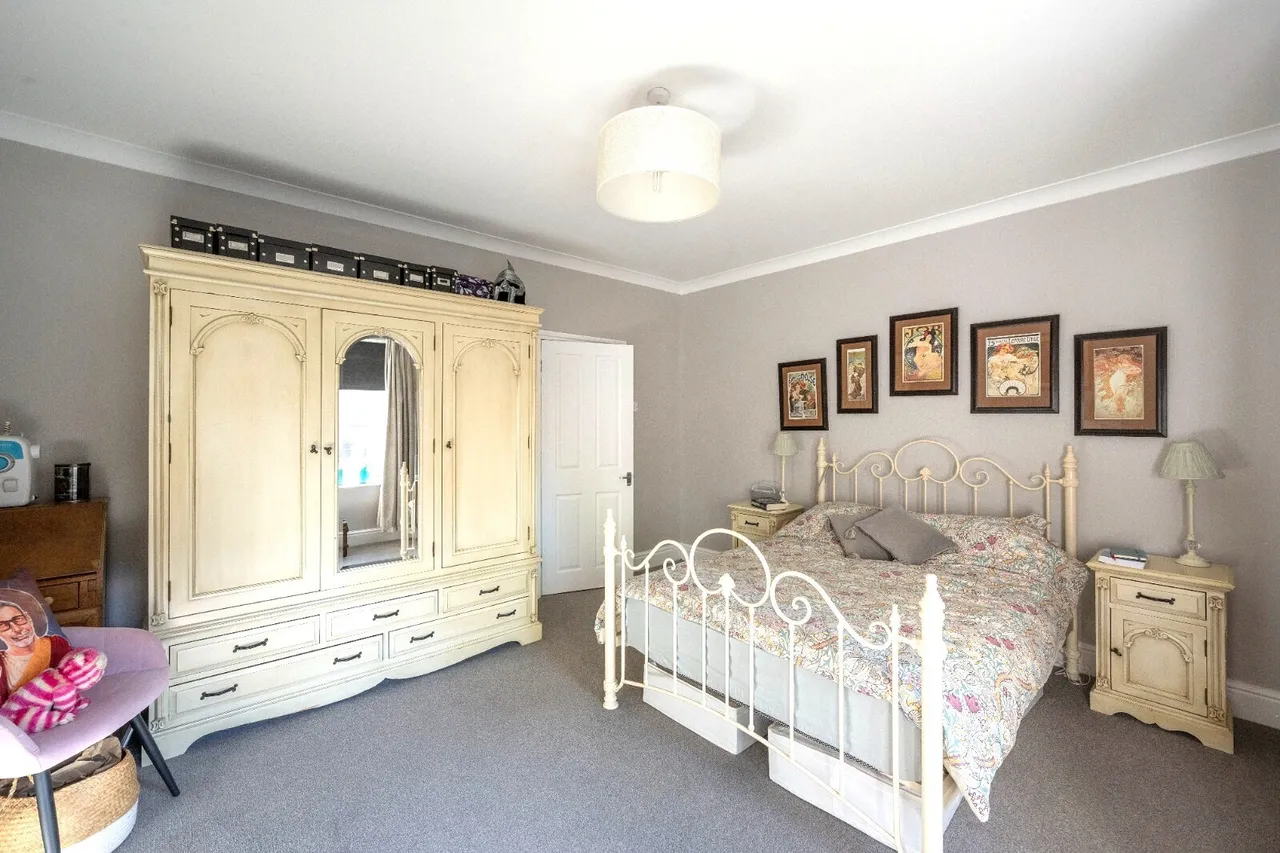 Royal Avenue, Doncaster, DN1, photo 13