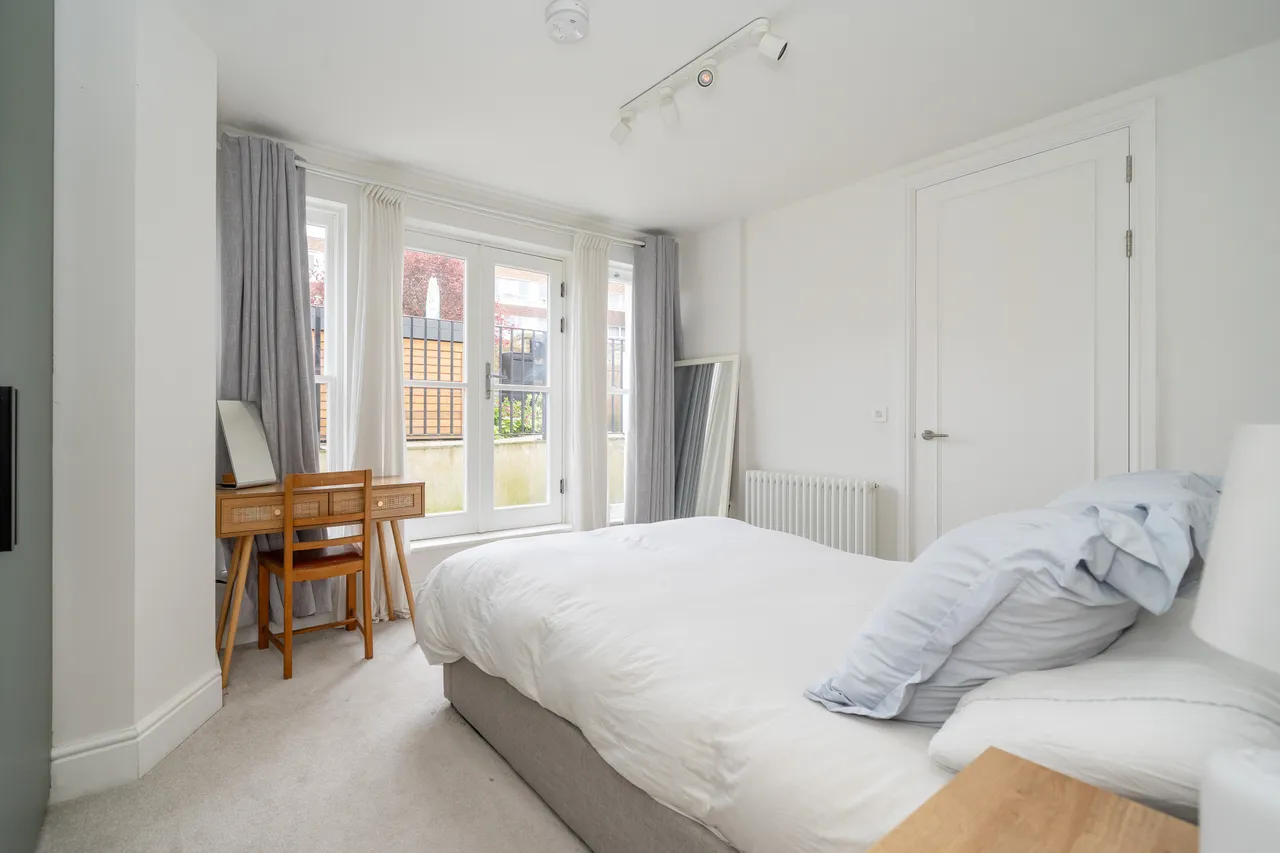 Putney Hill, London, SW15, photo 9