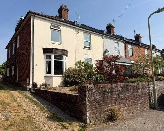 Lower Road, PO9, photo 4