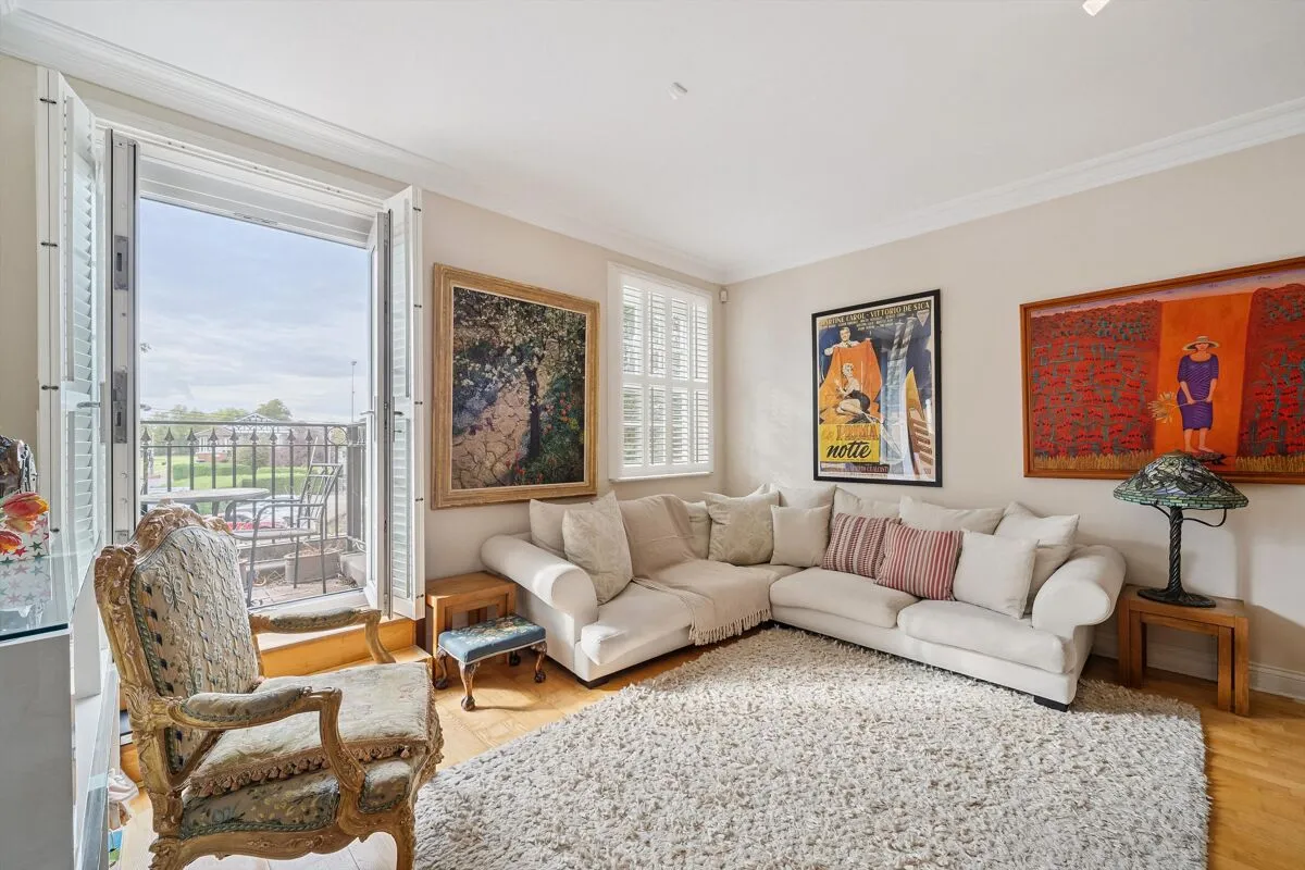 Kew Foot Road, Richmond, TW9, photo 5