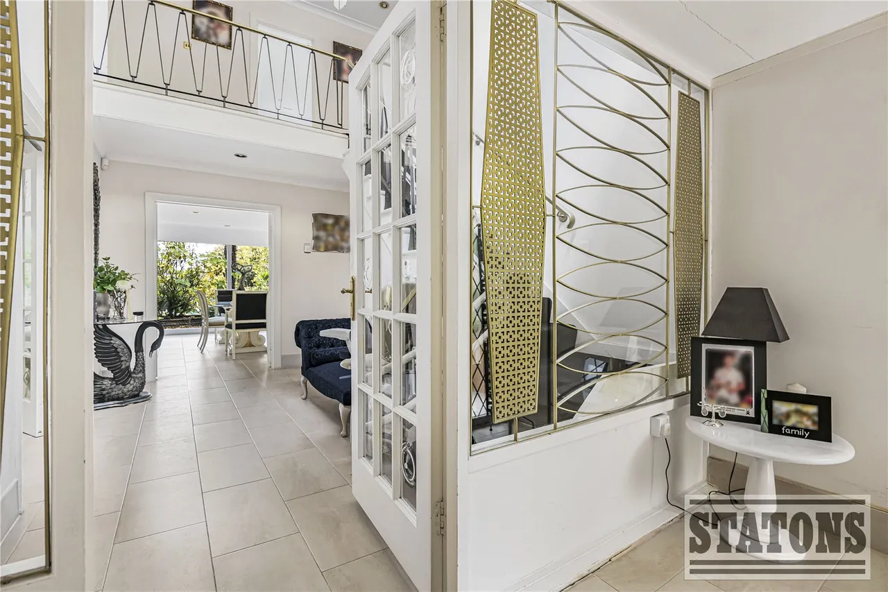 Cockfosters Road, Hadley Wood, EN4 0JT, photo 3