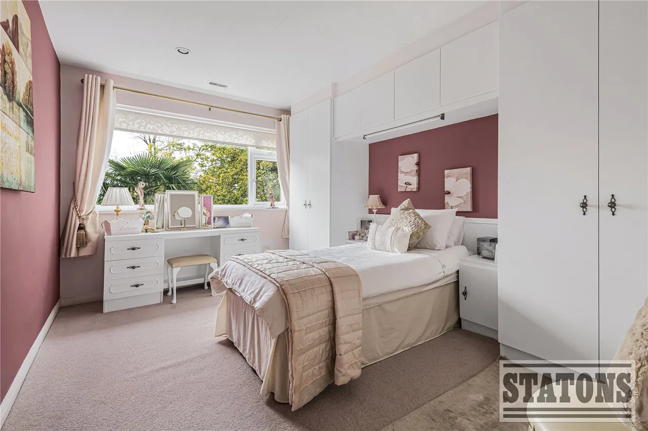 Cockfosters Road, Hadley Wood, EN4 0JT, photo 19