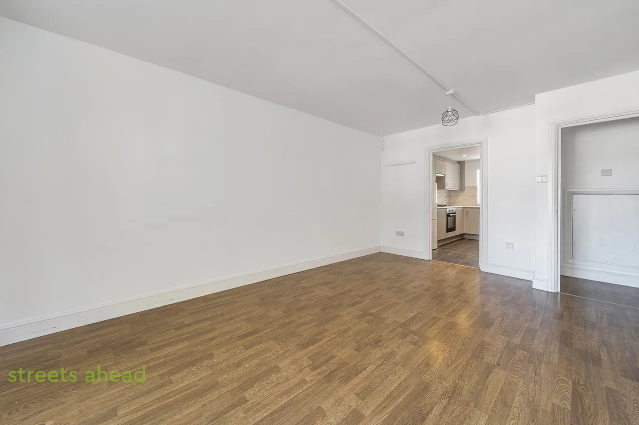 Selhurst Road, London, SE25, photo 7