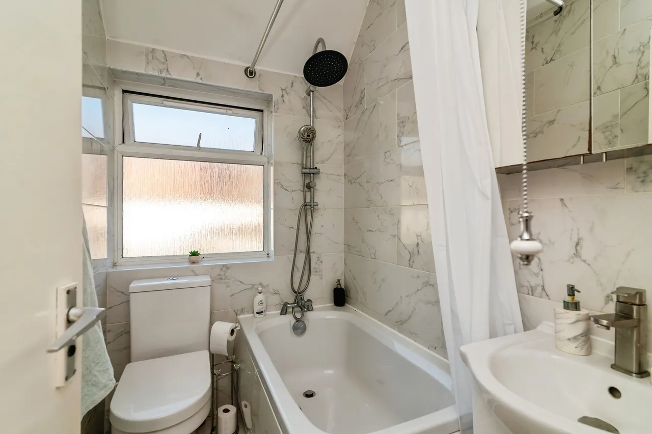 Cosby Road, NOTTINGHAM, Nottinghamshire, NG2, photo 10