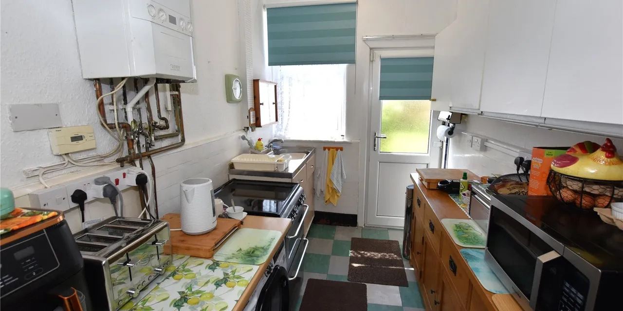 Stavordale Road, Moreton, CH46, photo 7