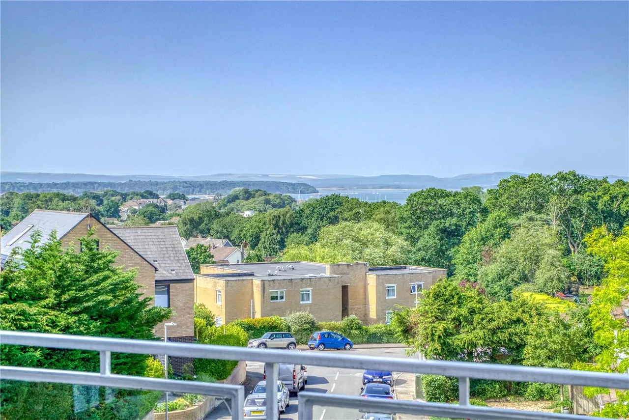 Powell Lodge, Lower Parkstone, Poole, BH14, photo 5