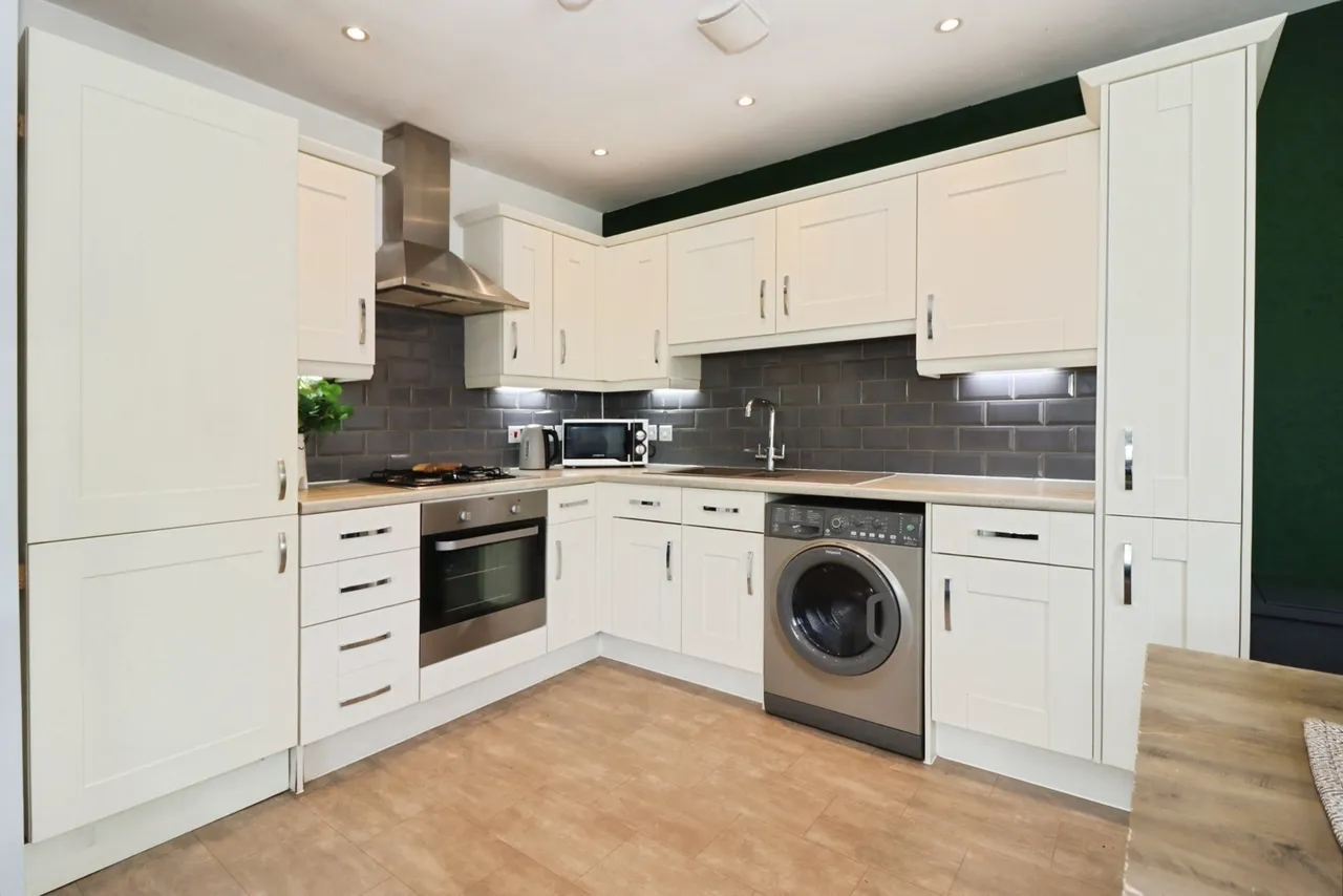 Oaktree Avenue, Pucklechurch, Bristol, BS16, photo 4