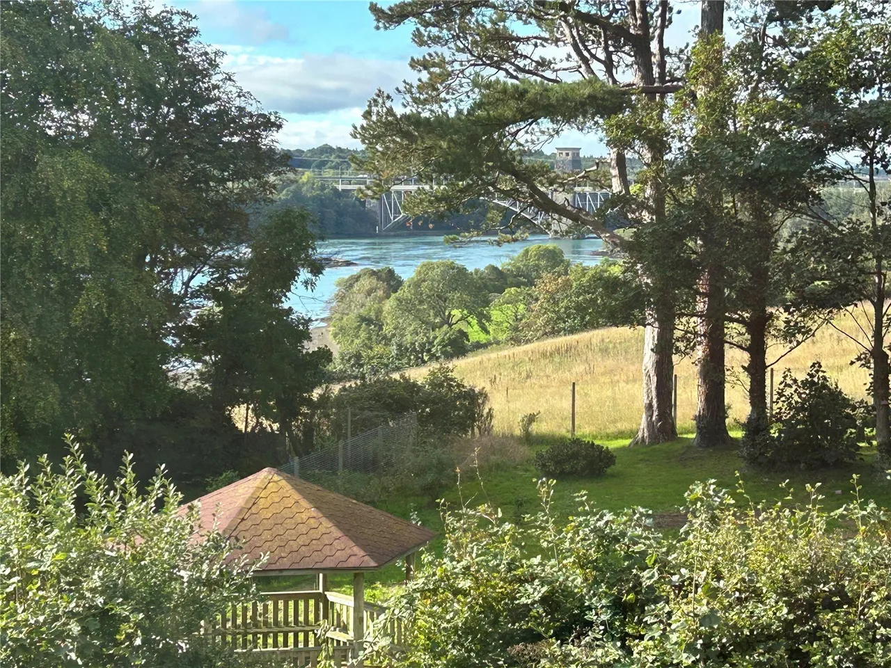 Lon Ty'n Y Caeau, Menai Bridge, LL59, photo 22