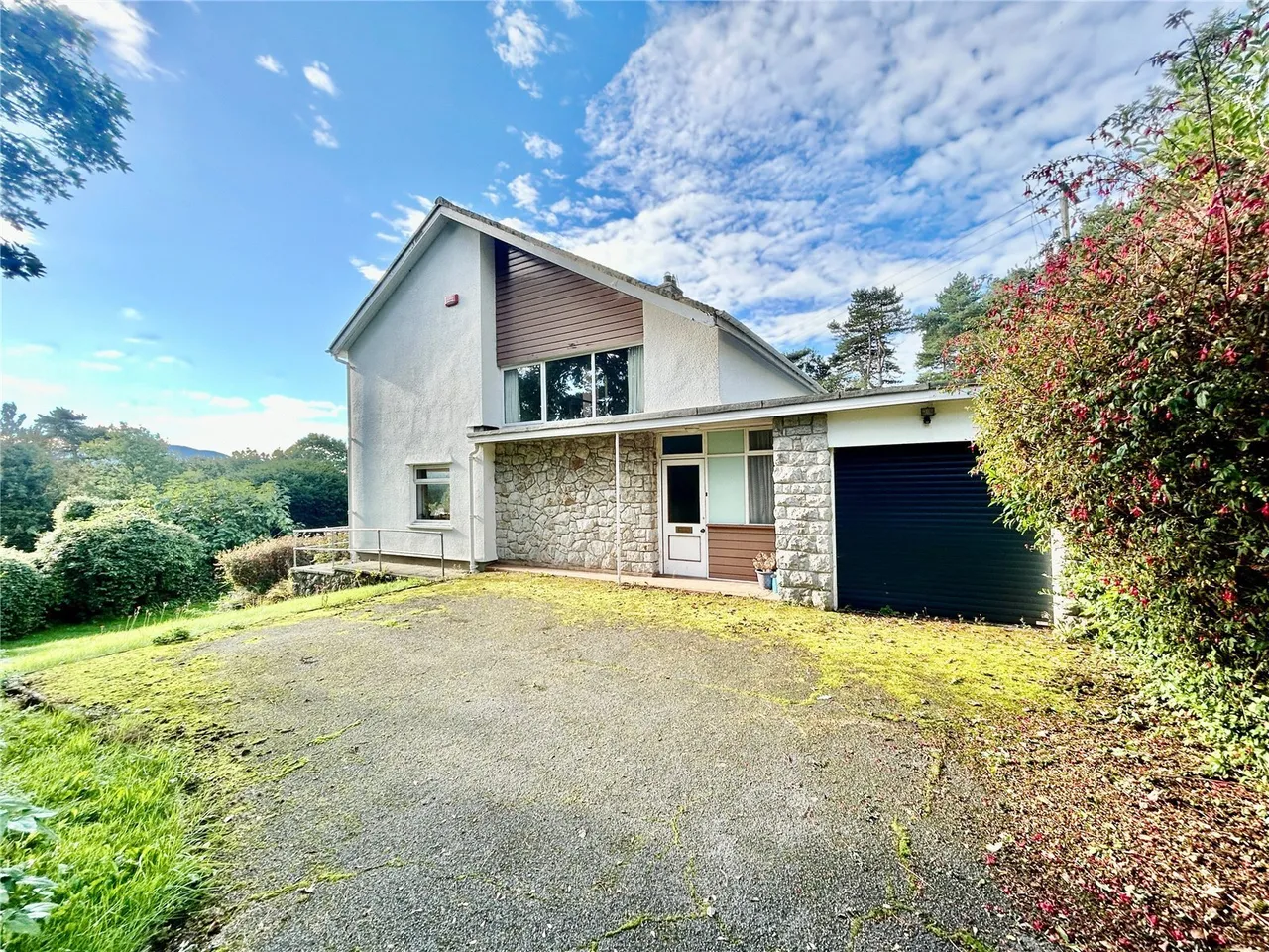 Lon Ty'n Y Caeau, Menai Bridge, LL59, photo 13
