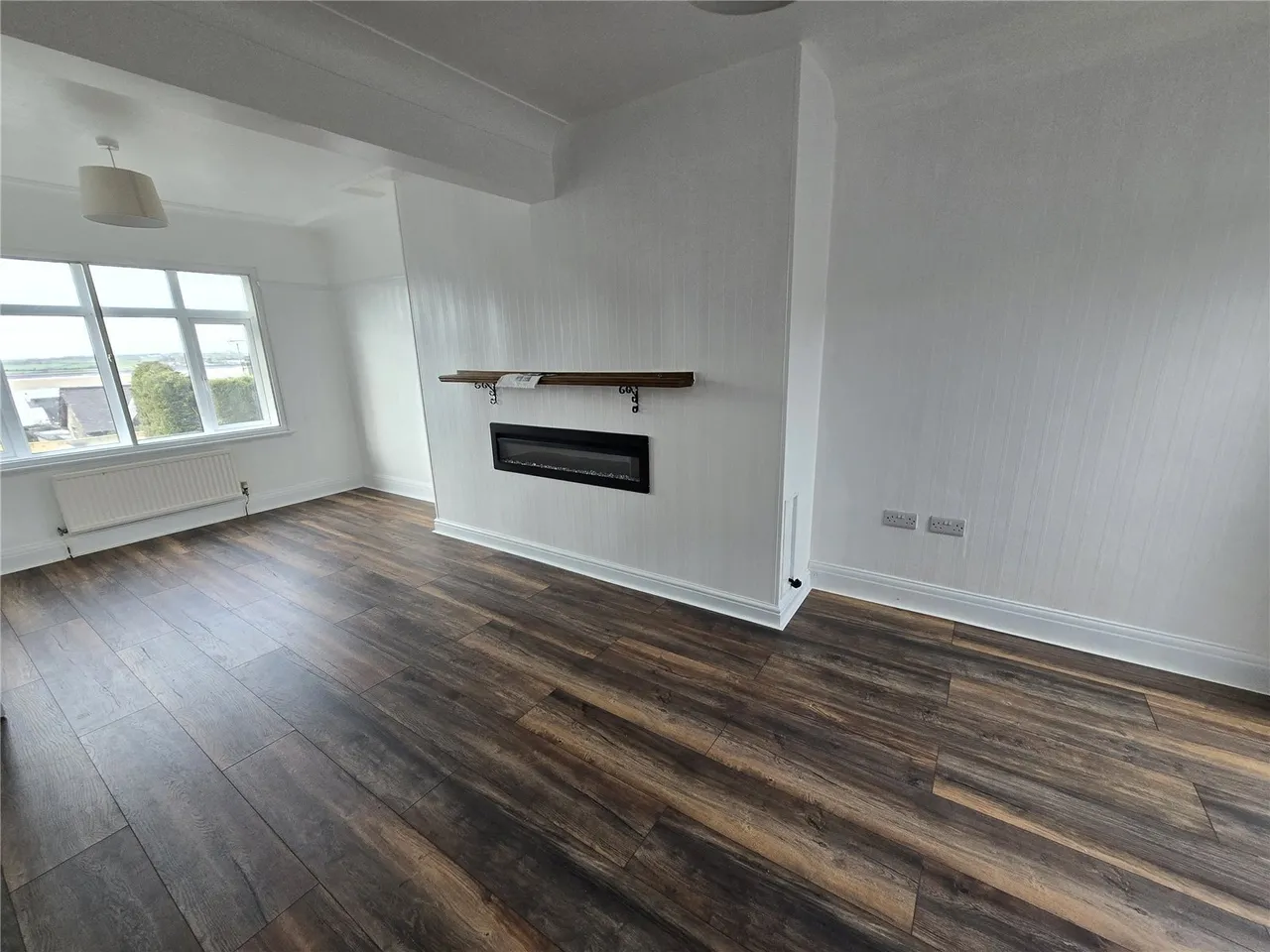 Bangor Road, Caernarfon, LL55, photo 2