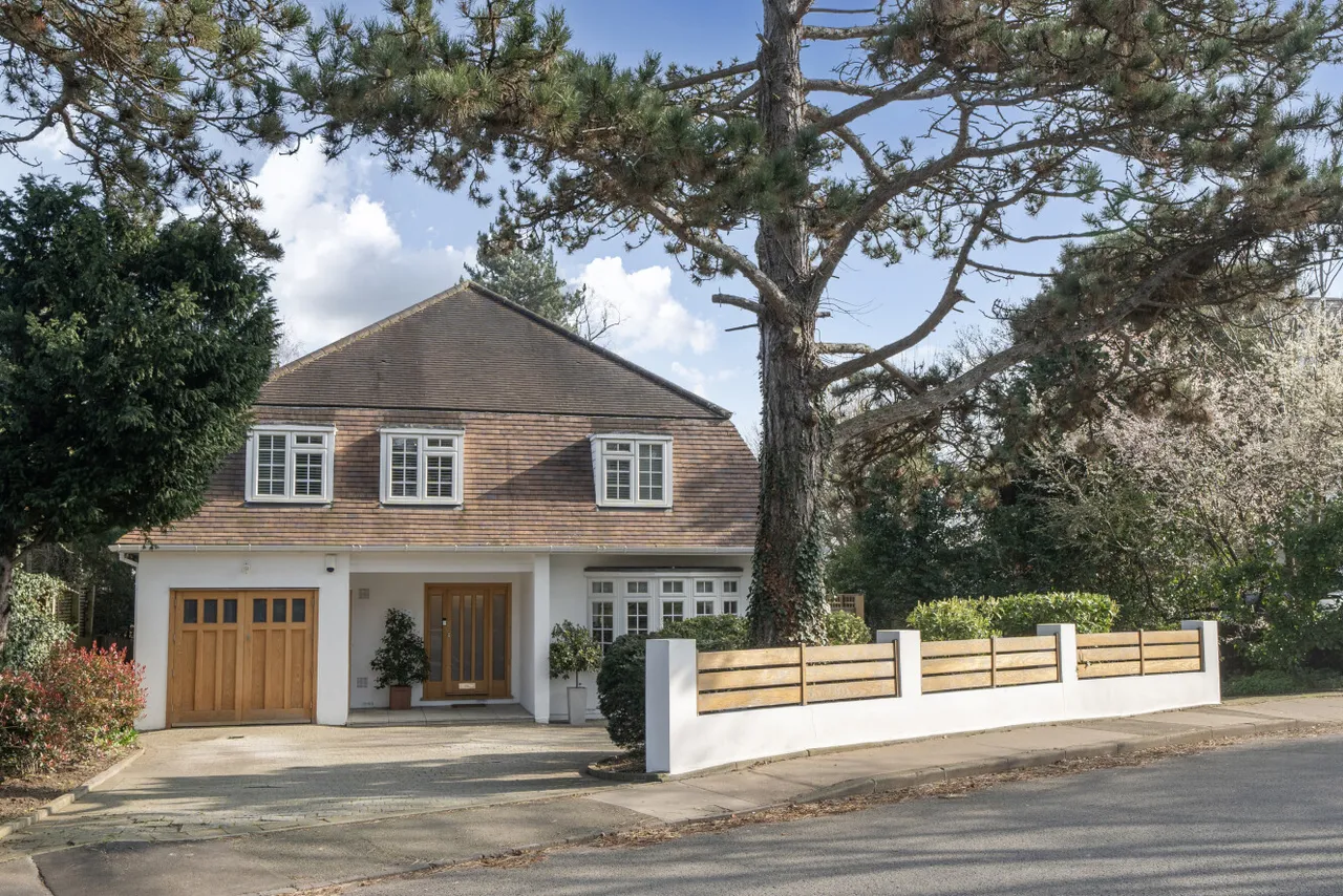 4 bed house for sale — Scotts Lane, Shortlands, Bromley, Kent, BR2