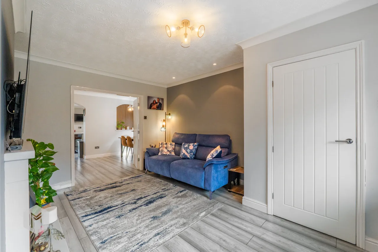 Ainsdale Avenue, Bury, BL8 2RW, photo 5