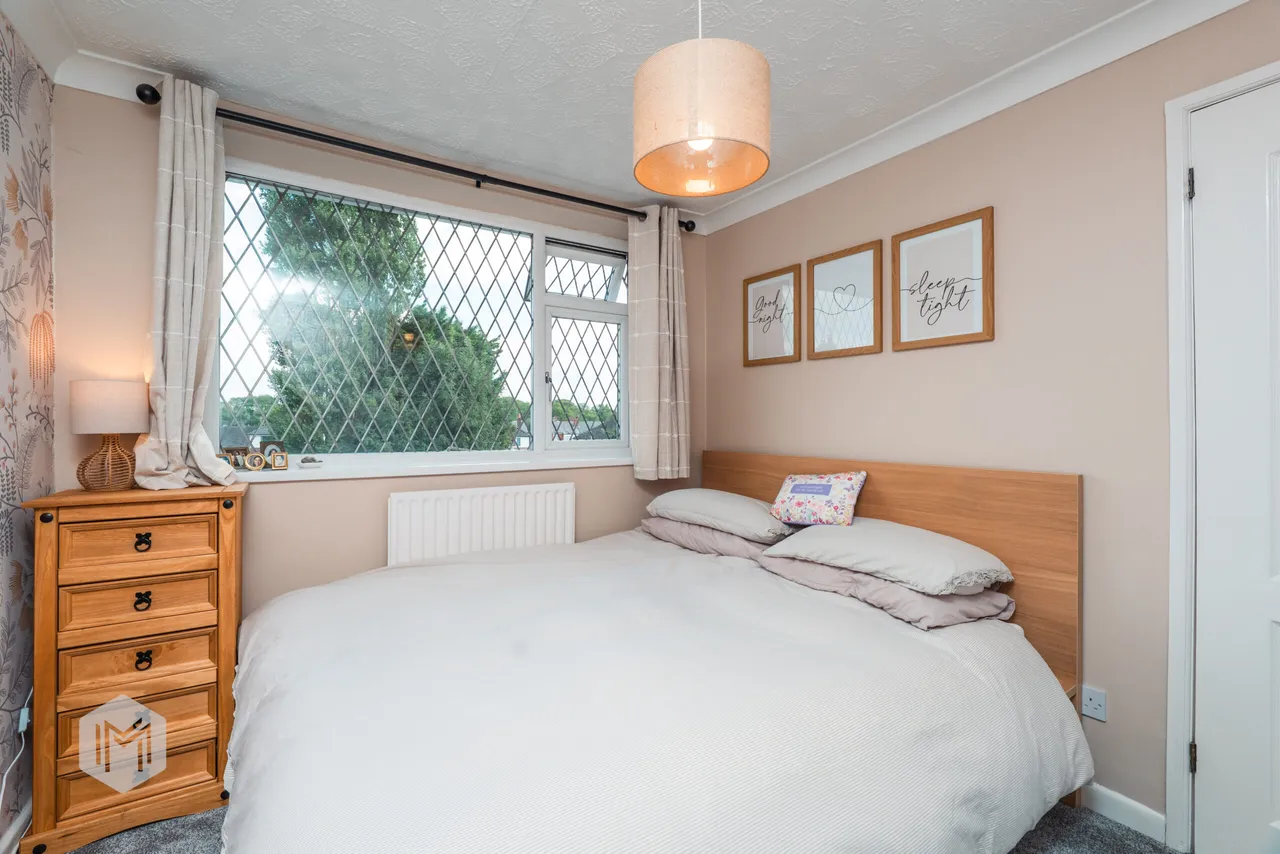 Ainsdale Avenue, Bury, BL8 2RW, photo 19