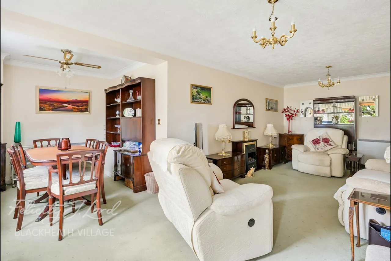 Marvels Lane, London, SE12, photo 12