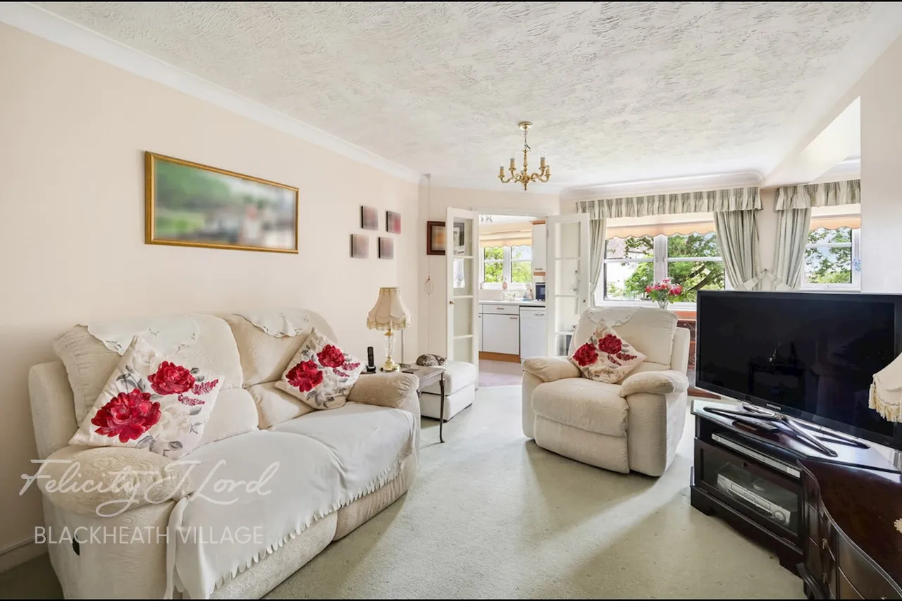 Marvels Lane, London, SE12, photo 15