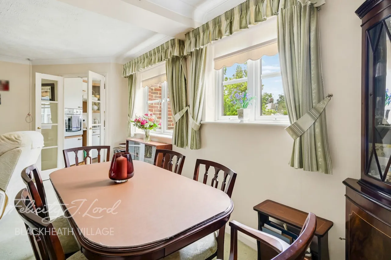 Marvels Lane, London, SE12, photo 14