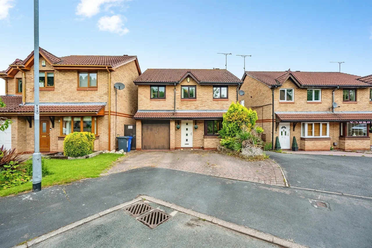 Redwood Drive, Burton-On-Trent, DE15, photo 3
