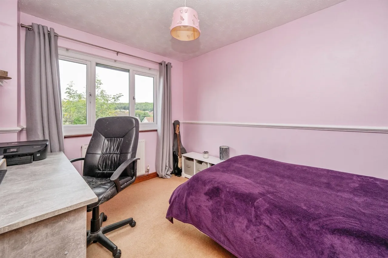 Redwood Drive, Burton-On-Trent, DE15, photo 26