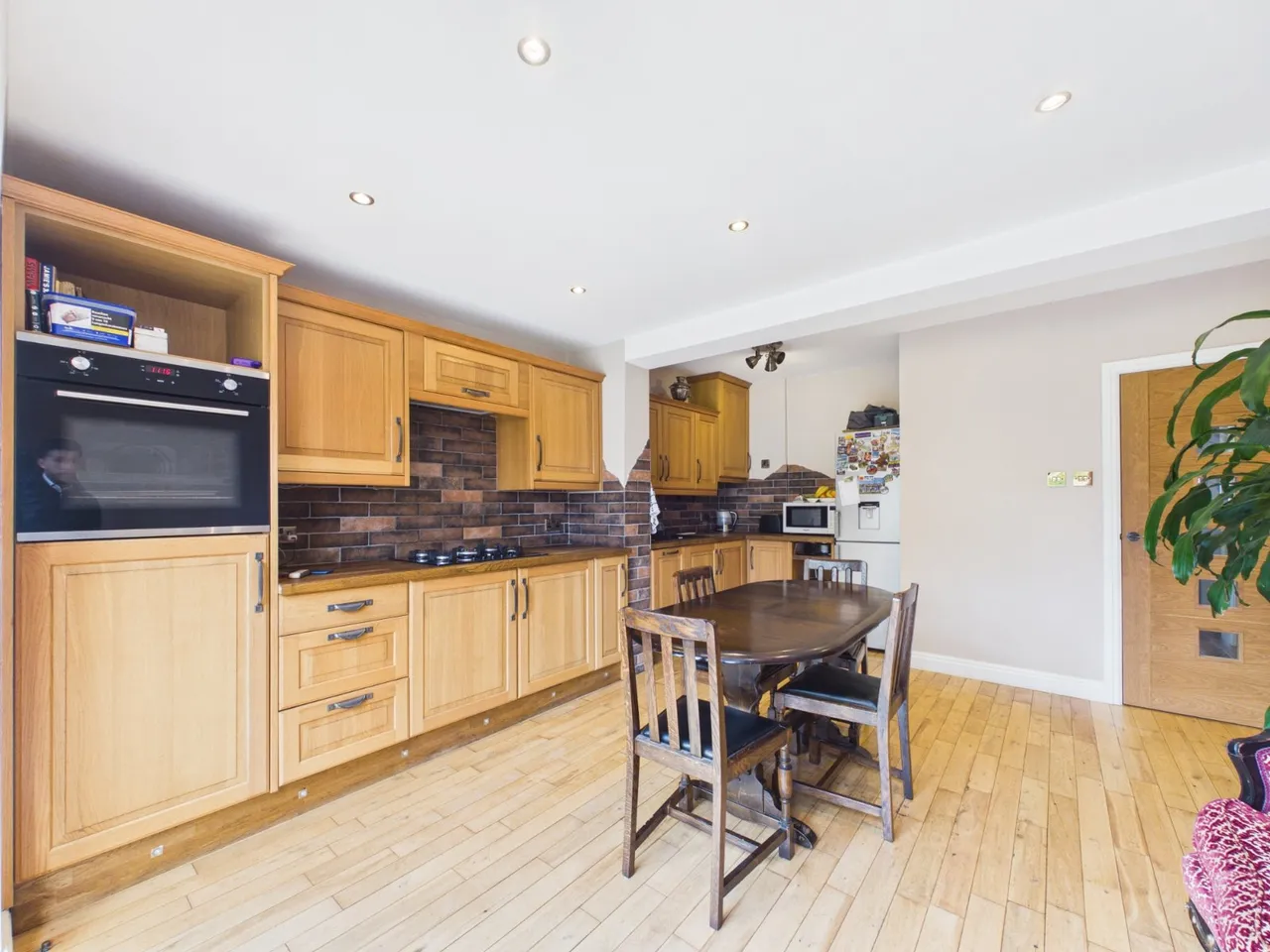 Sunbury Road, Feltham, TW13, photo 6