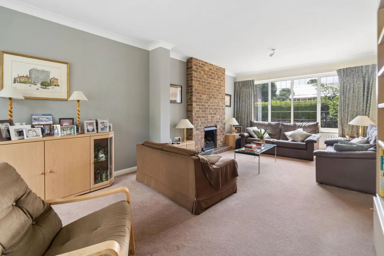 Wattleton Road, Beaconsfield, HP9, photo 6