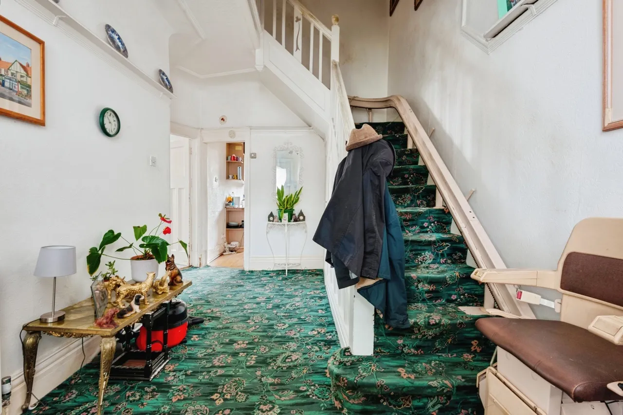 Woolton Road, Childwall, L16, photo 3