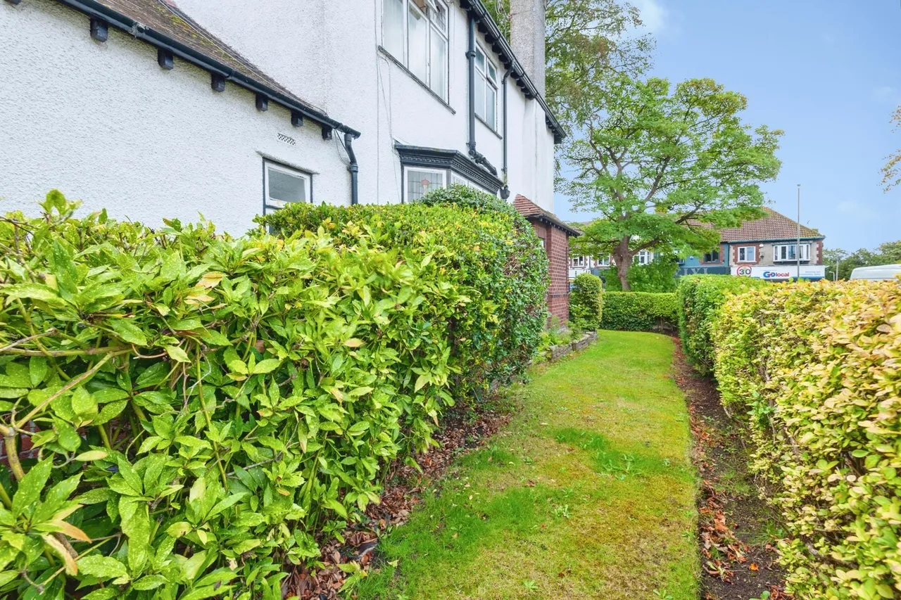 Woolton Road, Childwall, L16, photo 13