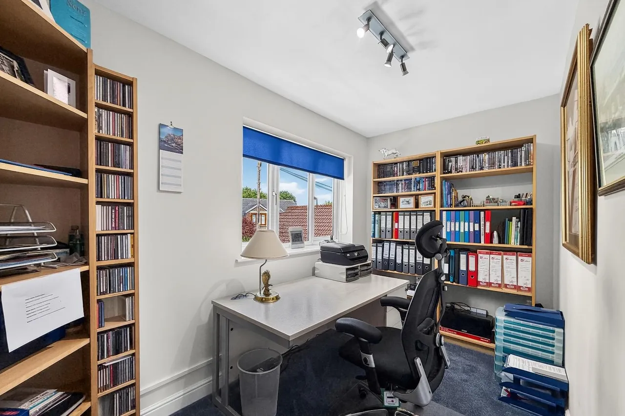Byrons Drive, Timperley WA15 6JF, photo 24