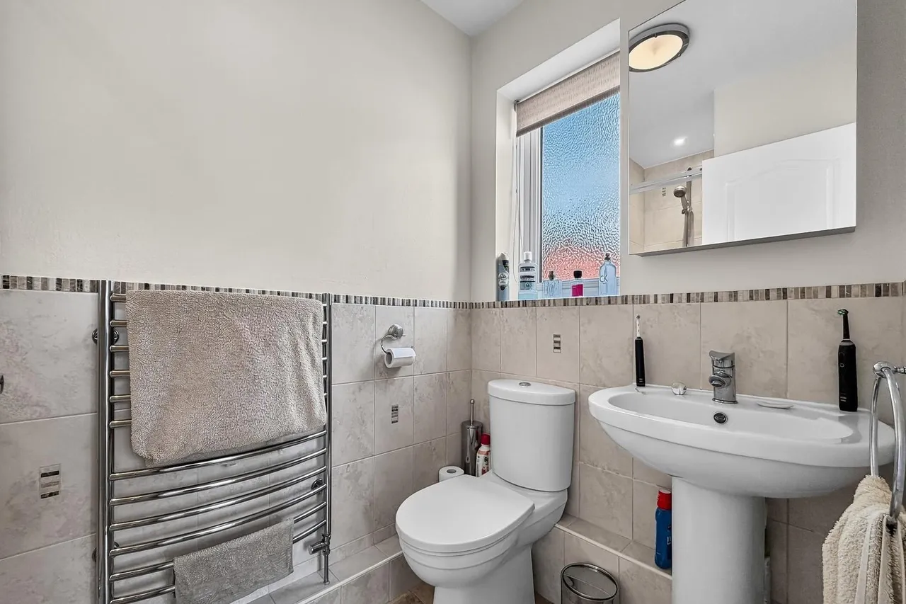 Byrons Drive, Timperley WA15 6JF, photo 19