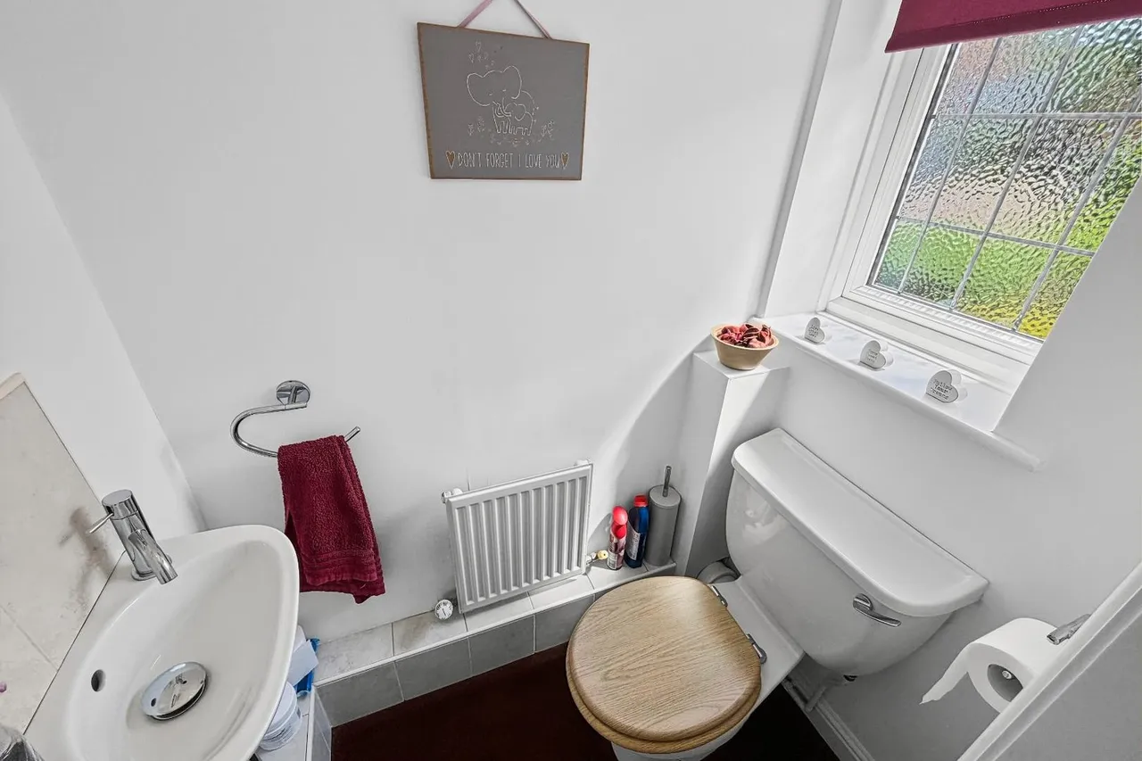 Byrons Drive, Timperley WA15 6JF, photo 11